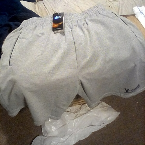 New grey men shorts  Ju Xiang Ying Brand Made In China - Picture 7 of 8